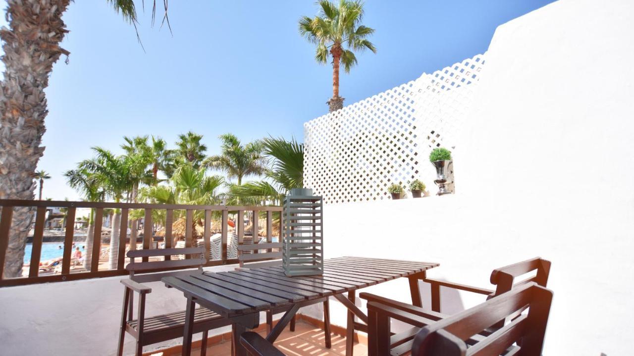Book Jet - Oasis Pool View Apartment Corralejo Exterior photo